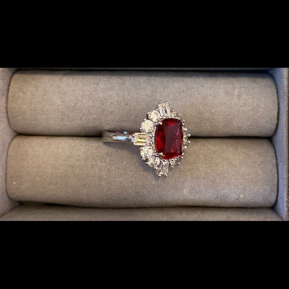 QVC RING - Picture 2 of 2